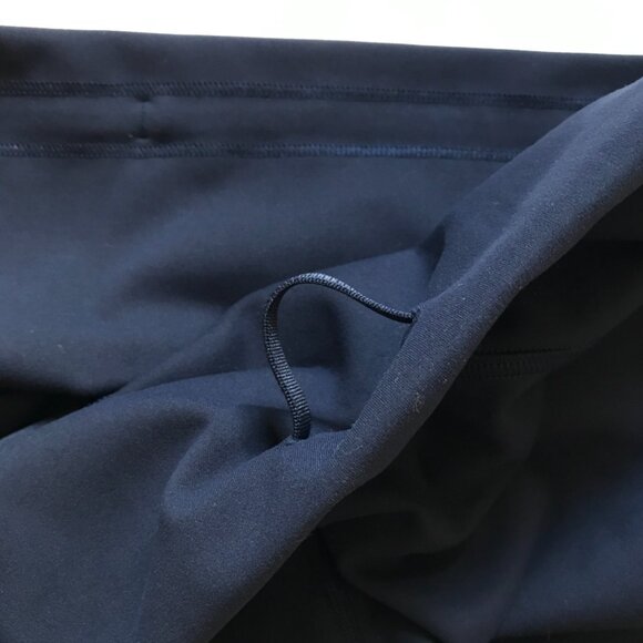 Lululemon Wunder Train Bike Shorts Womens 12 Navy Blue High Rise Waist 6" Inseam - Picture 5 of 9